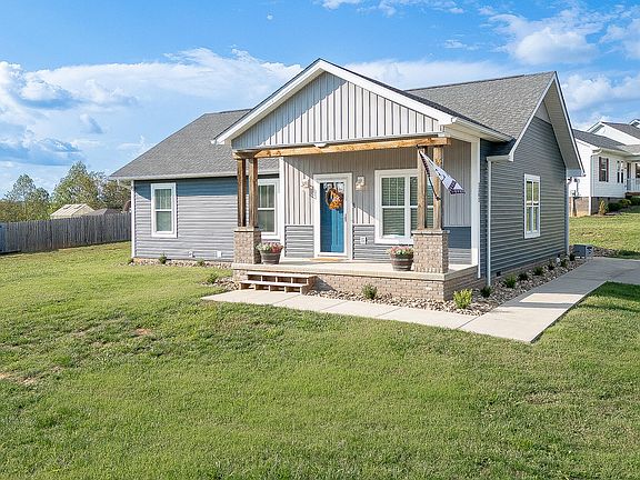3rd image of 2302 Serenity Ct
