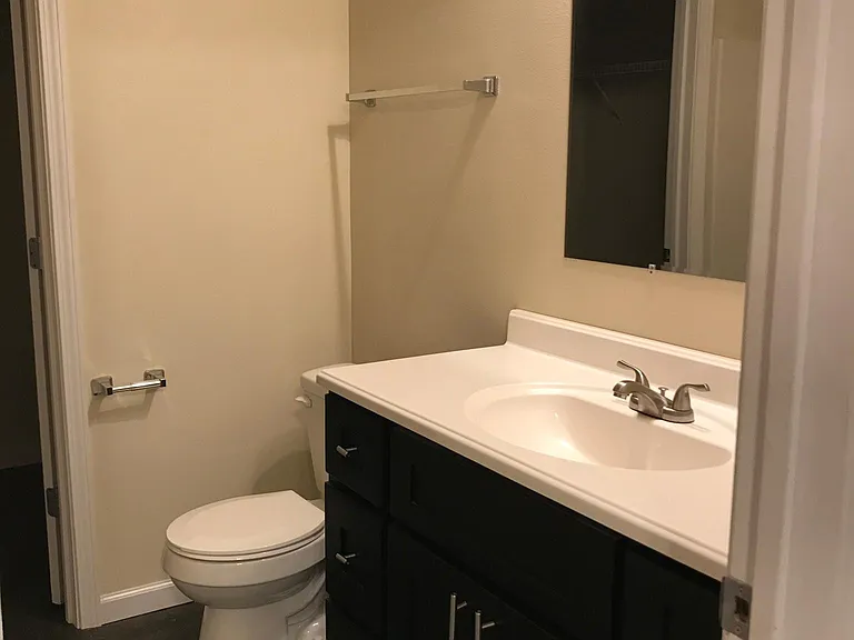 302 Gabreten Ln #B — Photo 18