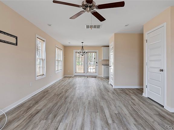 5th image of 3715 Harris Ave