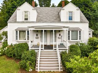 87 Belknap St, Laconia, NH 03246