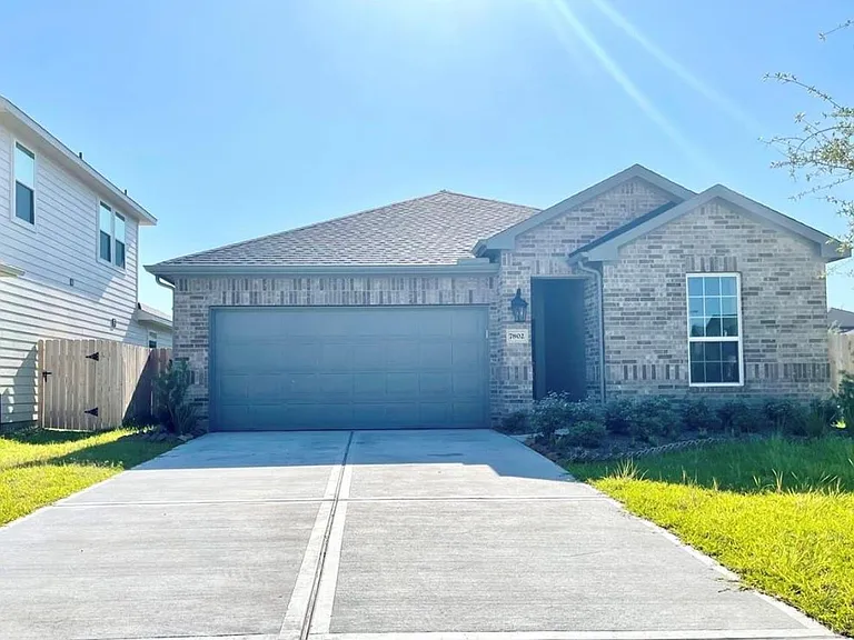 7802 Winter Hawk Cir — Photo 1