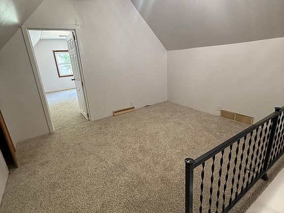 5th image of 1001 E Olive St #2