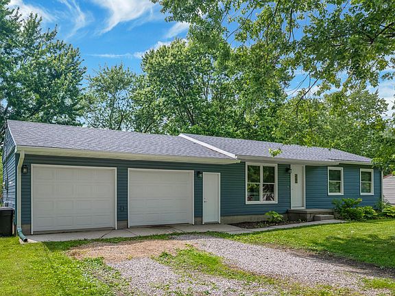 3rd image of 2925 Craven Dr
