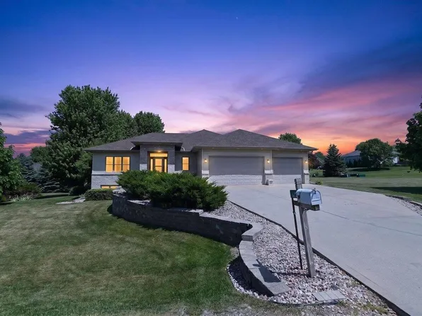 5215 Preservation Place, Sun Prairie, WI 53590