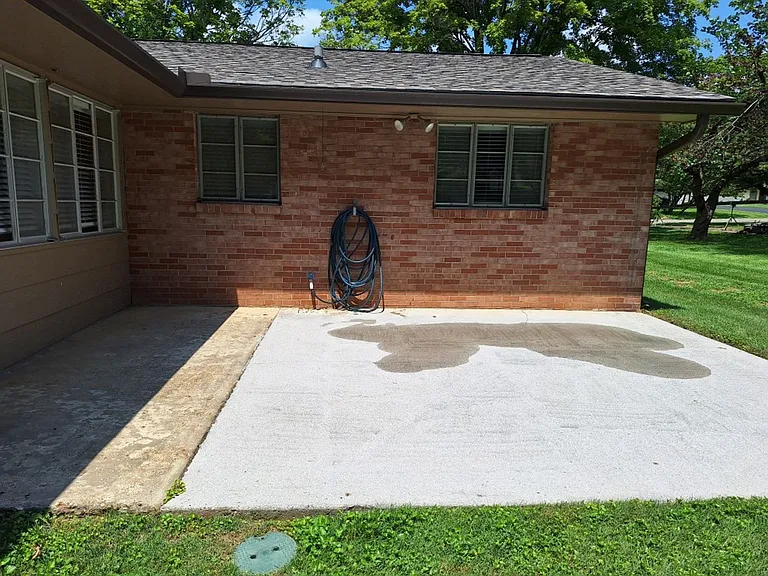 6826 Dorchester Dr — Photo 8