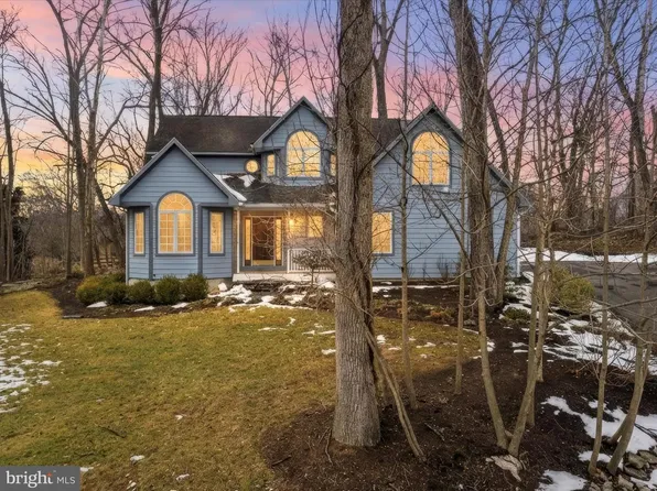 63 Hackberry Cir, Shepherdstown, WV 25443