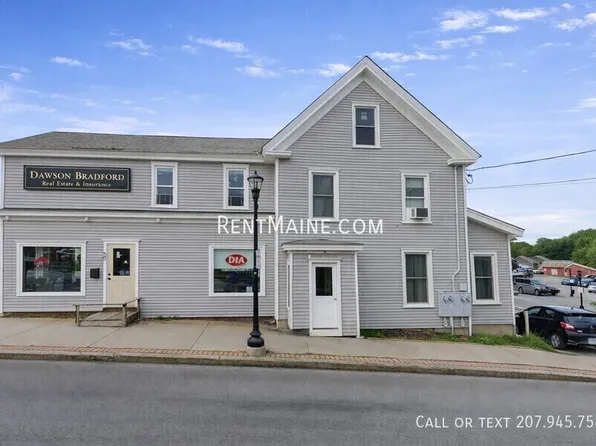 2 Pine St #B, Orono, ME 04473