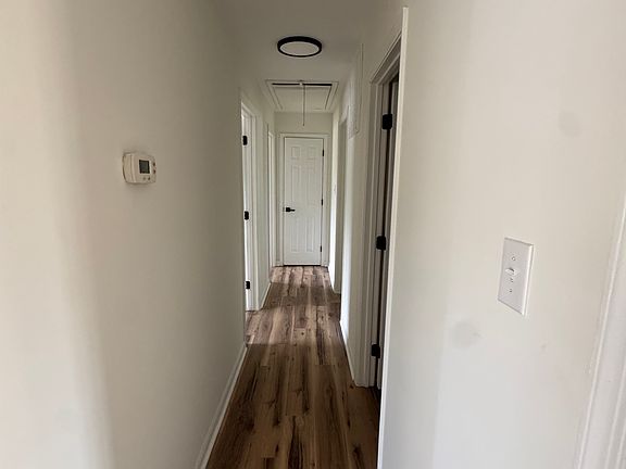 5th image of 724 Cedar Level Rd