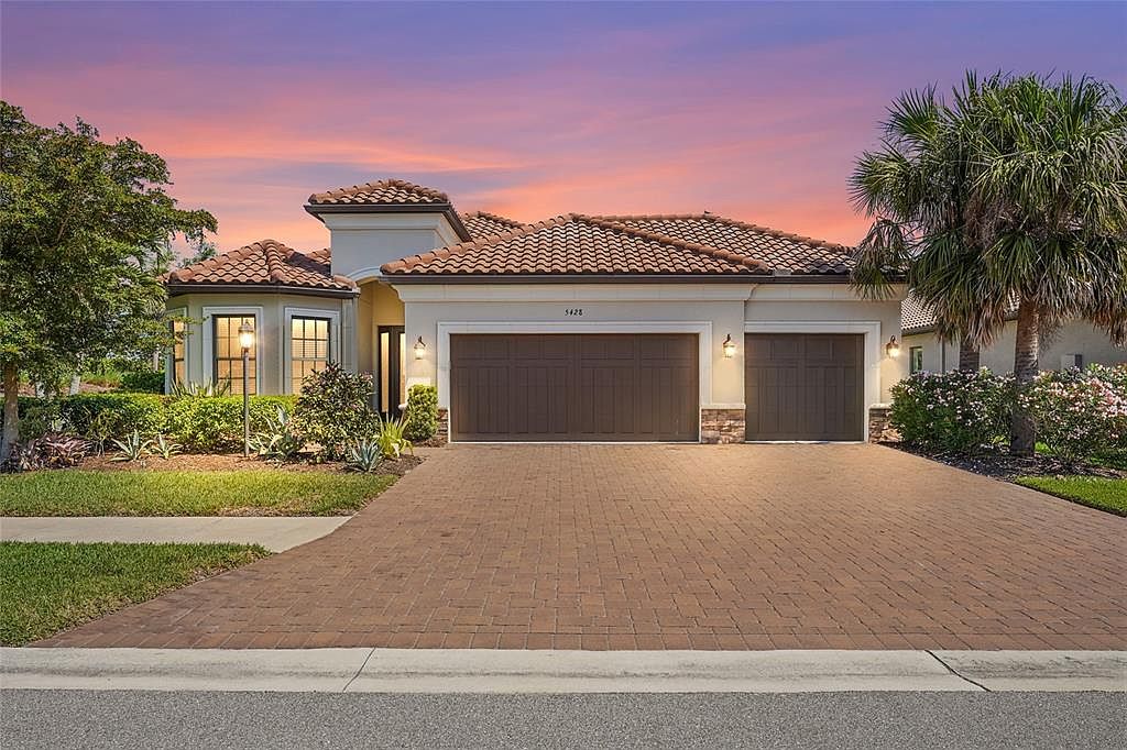 5428 Bartolomeo St, Sarasota, FL 34238 | MLS #A4646937 | Zillow