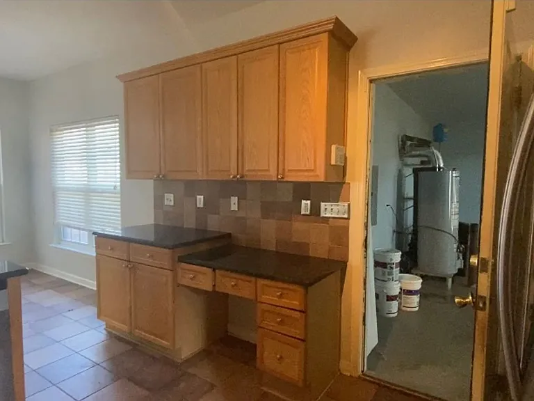12129 Hampton Place Dr — Photo 7