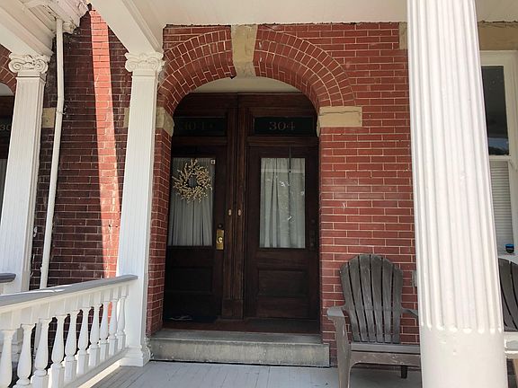 2nd image of 304 N Stafford Ave