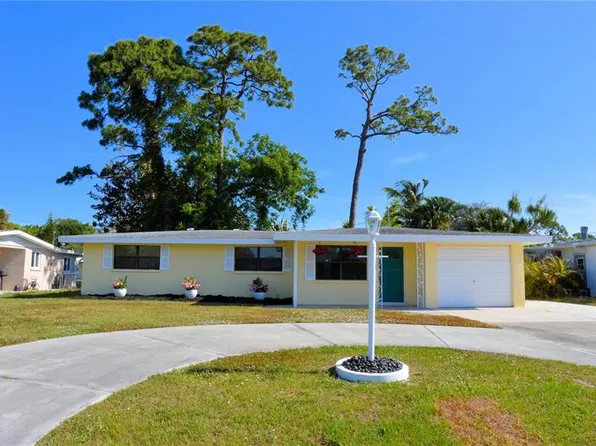 1717 Colleen St, Sarasota, FL 34231