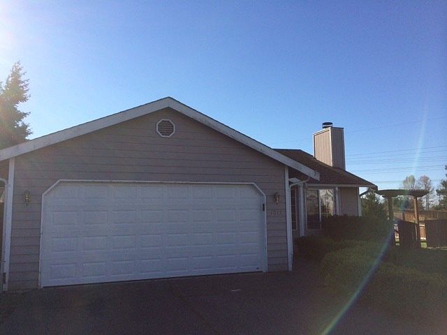 1st image of 1015 89th Dr NE