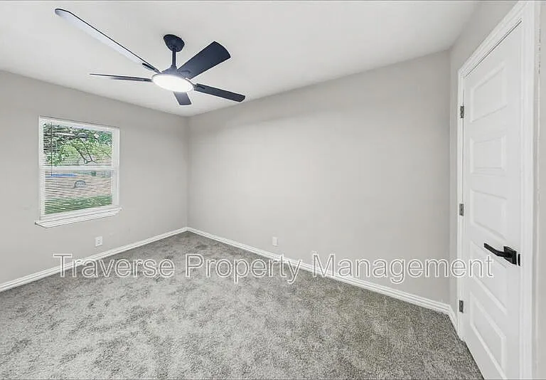 3716 Clotell Dr — Photo 19