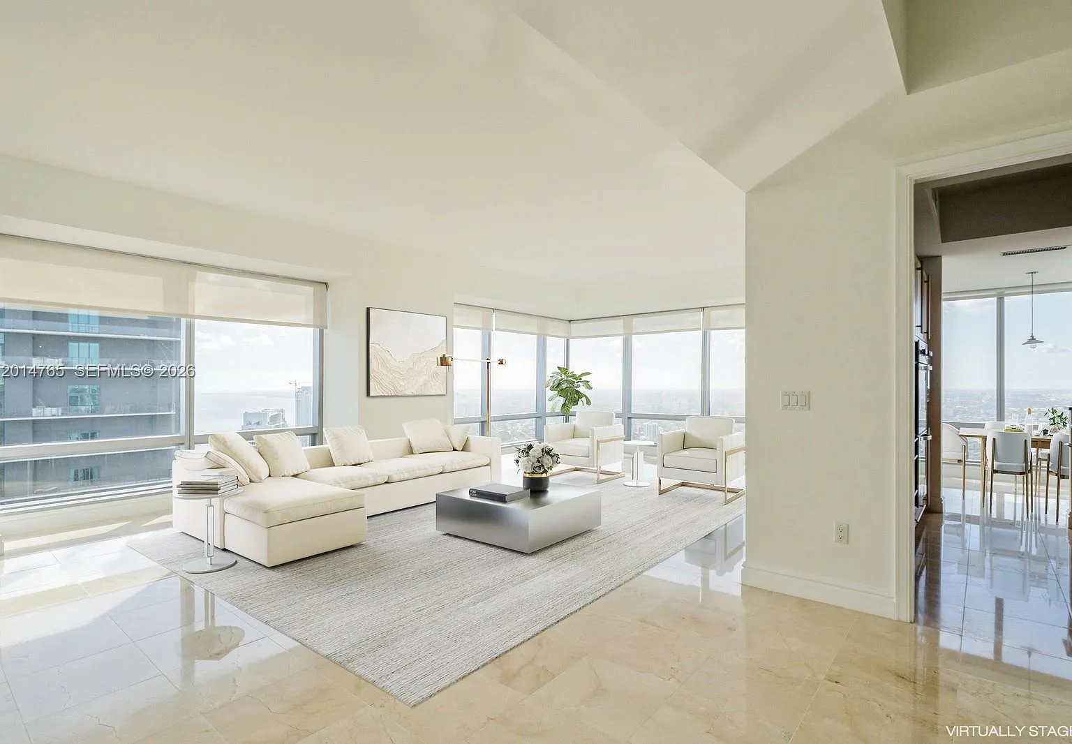 Millennium Tower Residenc — Photo 2