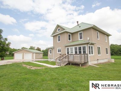 530 County Road 406, Beaver Crossing, NE, 68313
