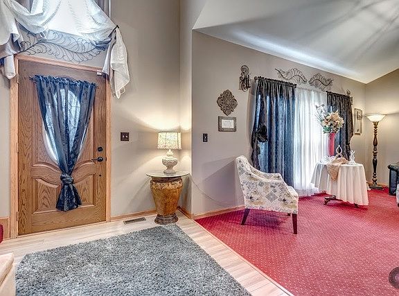4th image of 2019 Havenhill Dr