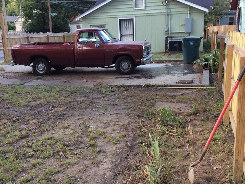 2nd image of 3405 Spottswood Ave