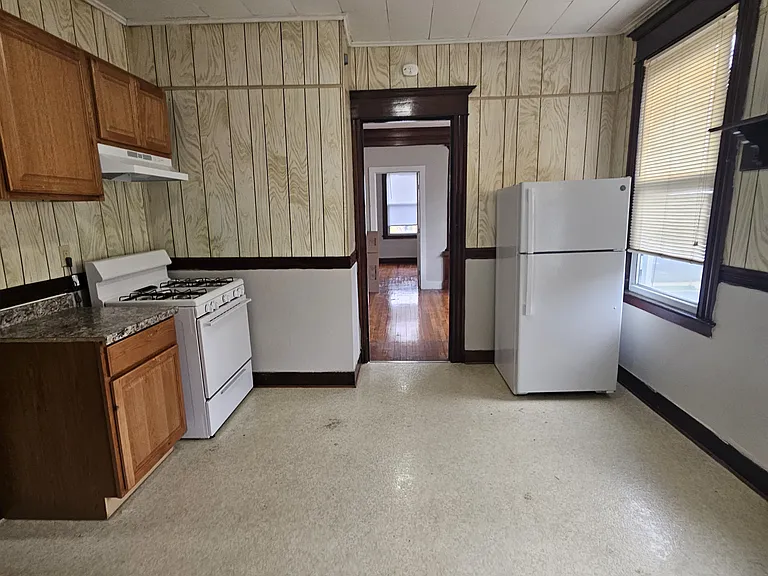 70 Peck Ave #A2 — Photo 1