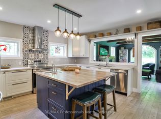 325 McPherson St, Gravenhurst, ON P1P 1R2