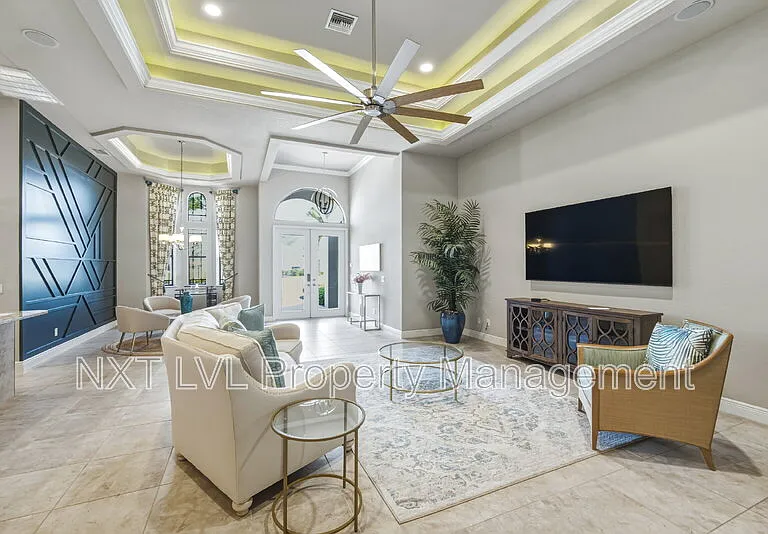 1406 Cape Coral Pkwy W — Photo 5