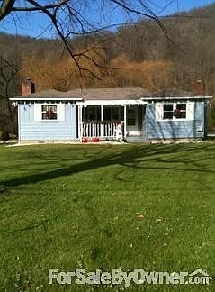 Front yard an house