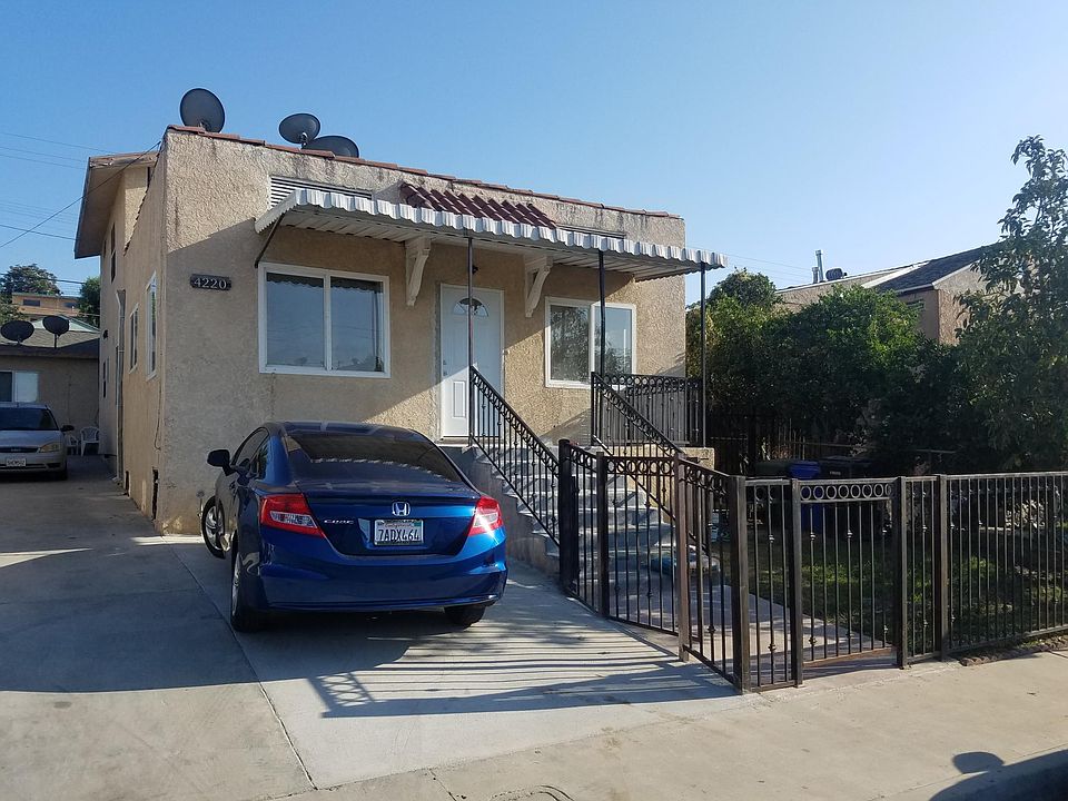 1st image of 4220 Mandalay Dr