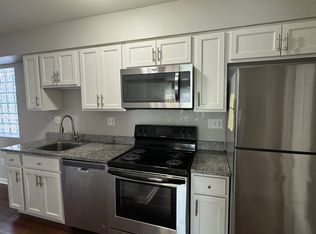 204 Cherry St APT 1, Milford, CT 06460