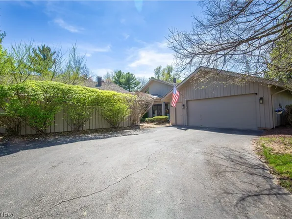 430-39 Honeysuckle Path, Aurora, OH 44202