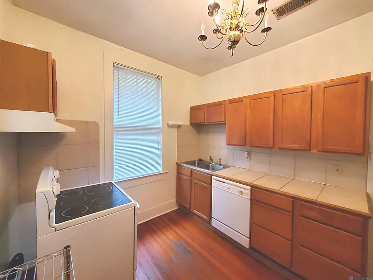 648 Penalver St #2 — Photo 6