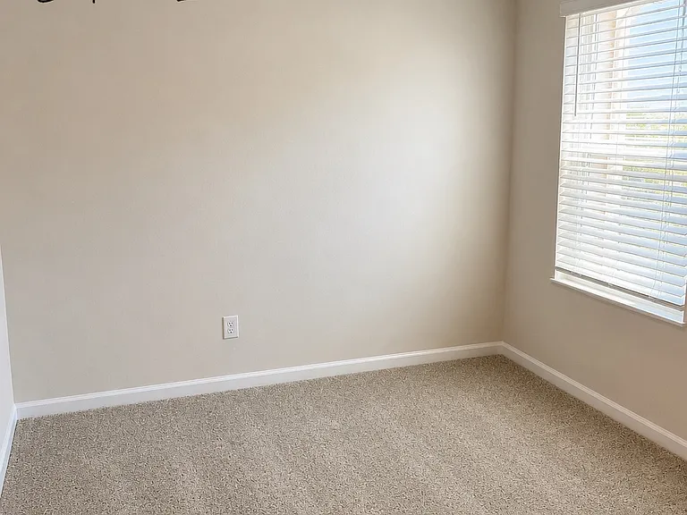 6319 Mallow Crossing Ln — Photo 9