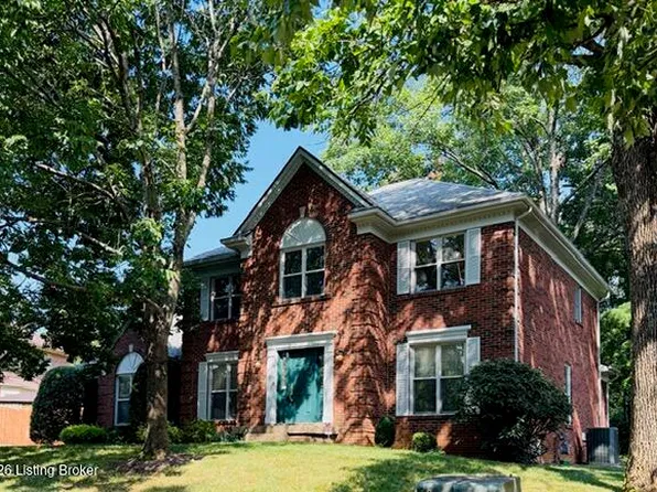 703 Foxgate Rd, Louisville, KY 40223
