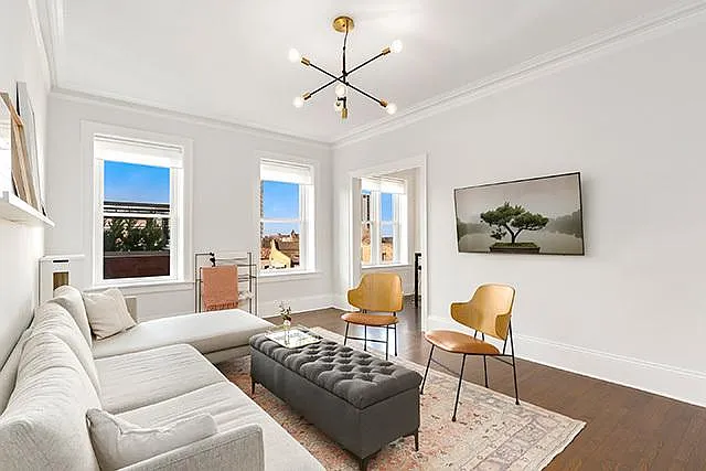 400 W Deming Pl #6L — Photo 2