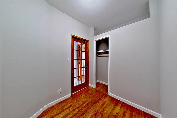 Rented by REAL New York | media 14