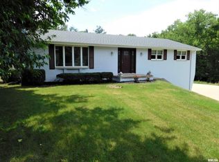 3622 Bloomington Rd, East Peoria, IL 61611