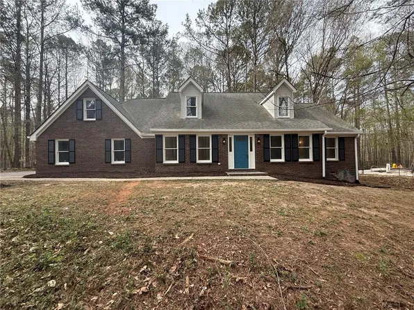 185 Melanie Ln, Fayetteville, GA 30214