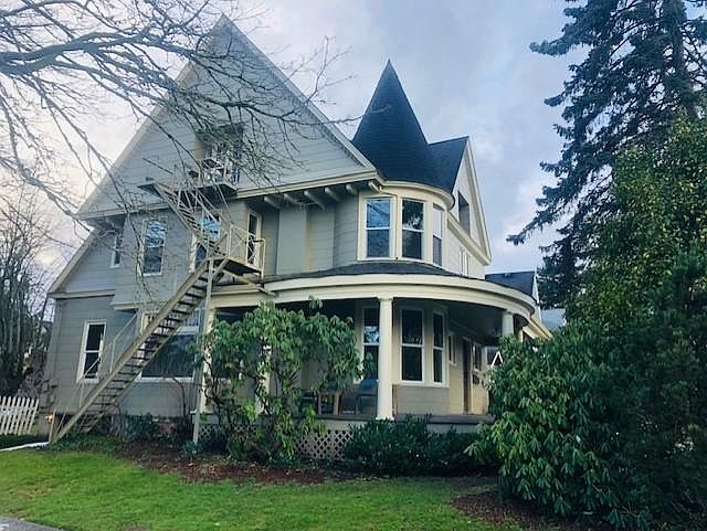 1st image of 3302 N 26th St #1