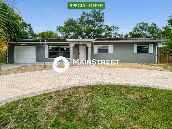 1524 Sandy Ln