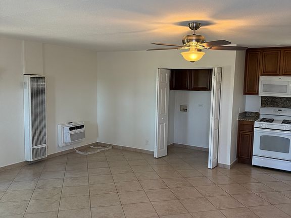 3rd image of 14155 Grande Vista Ave #B