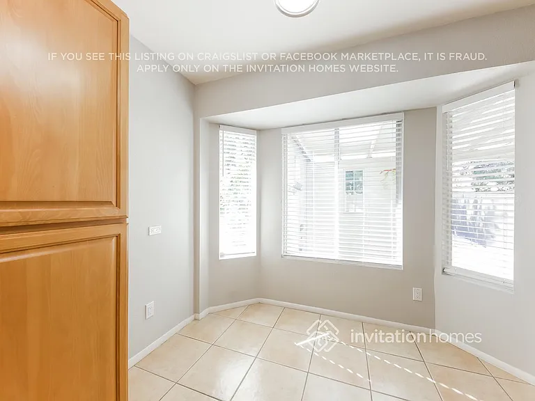 3437 W Muriel Dr — Photo 7