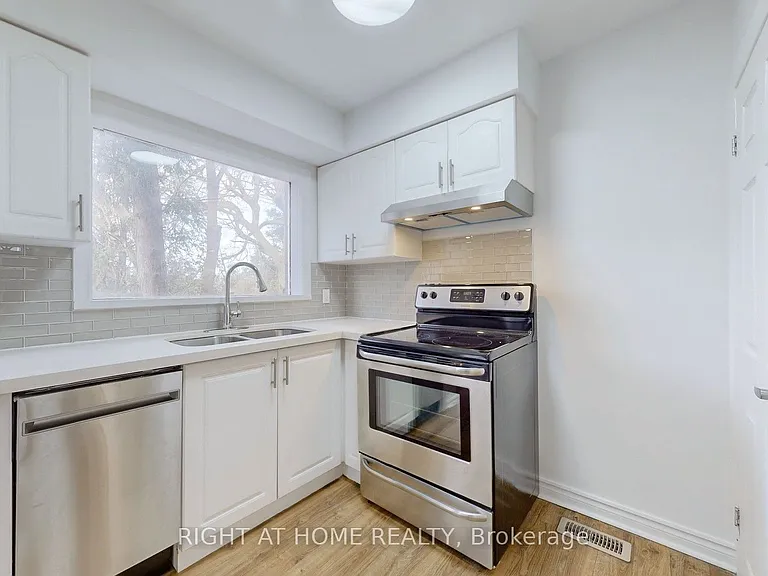126 Celeste Dr #MAIN — Photo 10