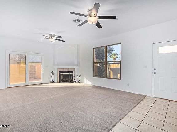 5th image of 2137 N SWEETWATER Drive