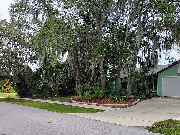 3rd image of 2583 Collingswood Dr
