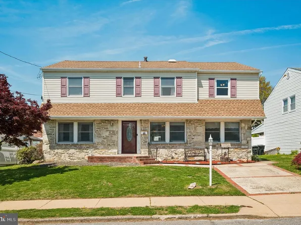 13036 Richwood Rd, Philadelphia, PA 19116