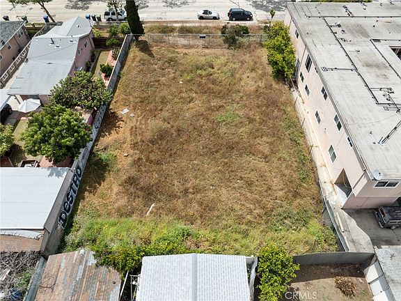 4th image of 1158 N McDonald Avenue