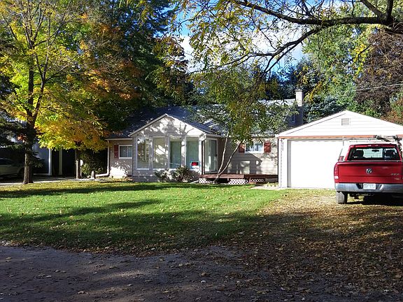 3rd image of 408 Cantley St
