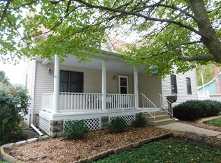 604 Park Ave, Sycamore, IL 60178