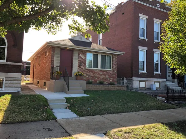 4374 Chouteau Ave, Saint Louis, MO 63110