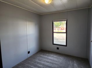 15 Country Forest Dr, Fort Wayne, IN 46818