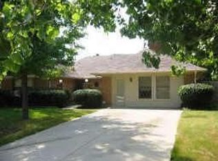 1 Chasewood Cir, Hickory Creek, TX 75065